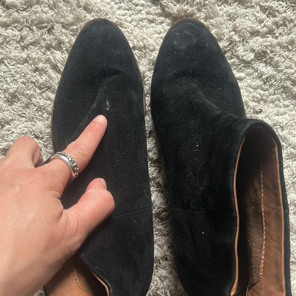 Seychelles Black Suede Ankle Bootie - Picture 3 of 4